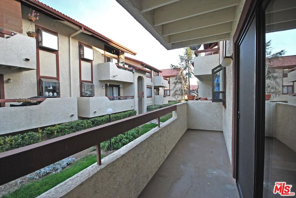 18020 Saratoga Way 539