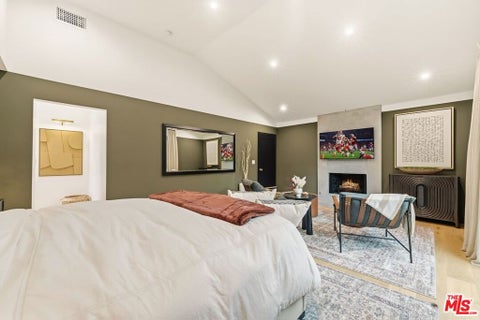 Tiny photo for 4034 Denny Avenue, Studio City, CA 91604 (MLS # 26861967)