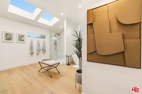 Tiny photo for 4034 Denny Avenue, Studio City, CA 91604 (MLS # 26861967)