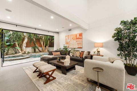Tiny photo for 4034 Denny Avenue, Studio City, CA 91604 (MLS # 26861967)