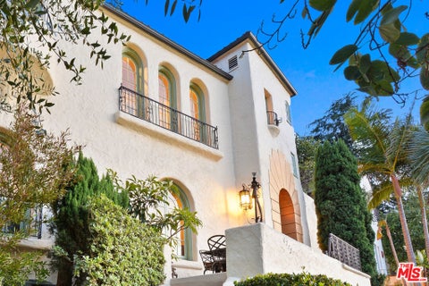 Photo of 6717 Whitley Terrace, Los Angeles, CA 90068 (MLS # 26757271)