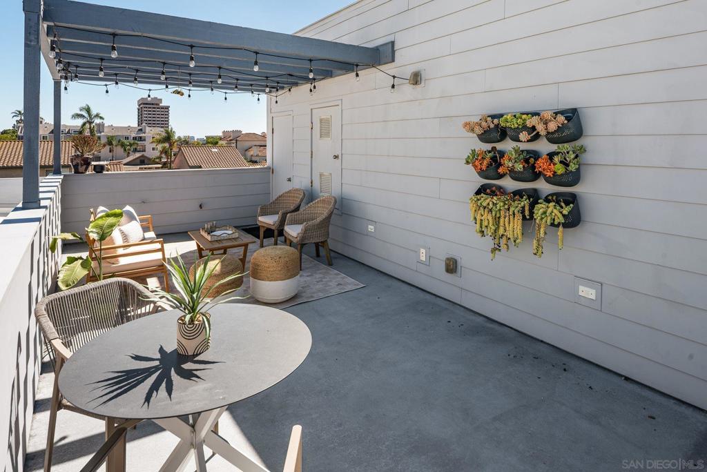 Hillcrest - Residential