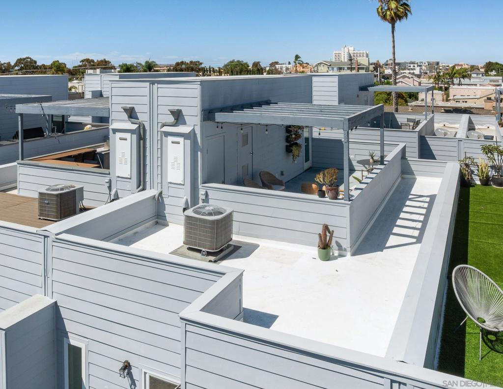 Hillcrest - Residential