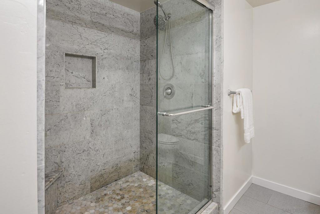 Hillcrest - Residential