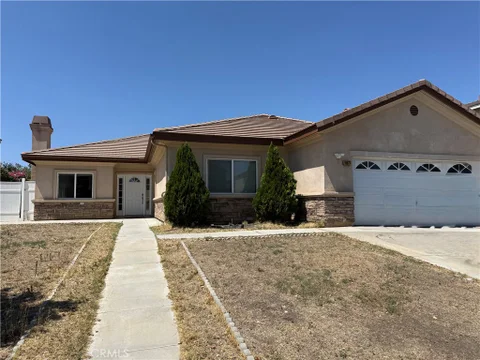 MLS: IV26194973