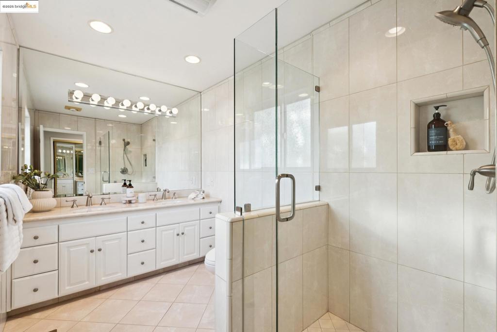 SEQUOYAH - Residential