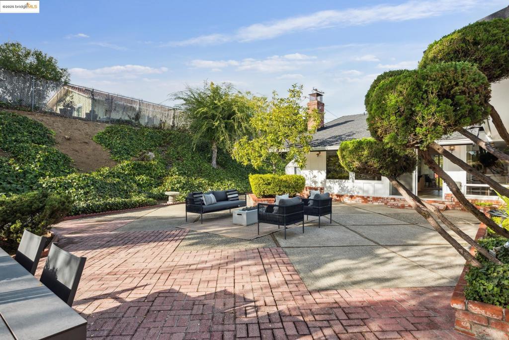 SEQUOYAH - Residential