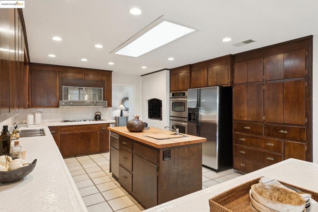 SEQUOYAH - Residential