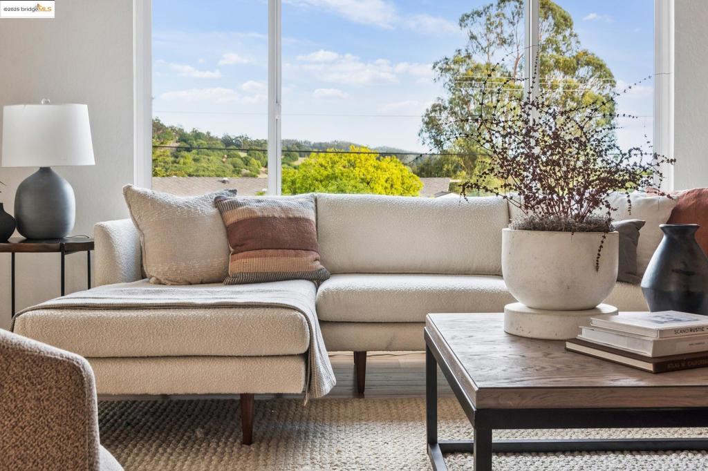 SEQUOYAH - Residential