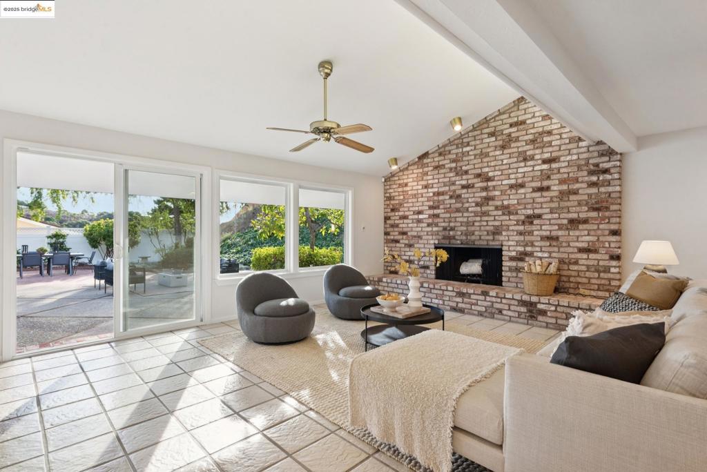 SEQUOYAH - Residential