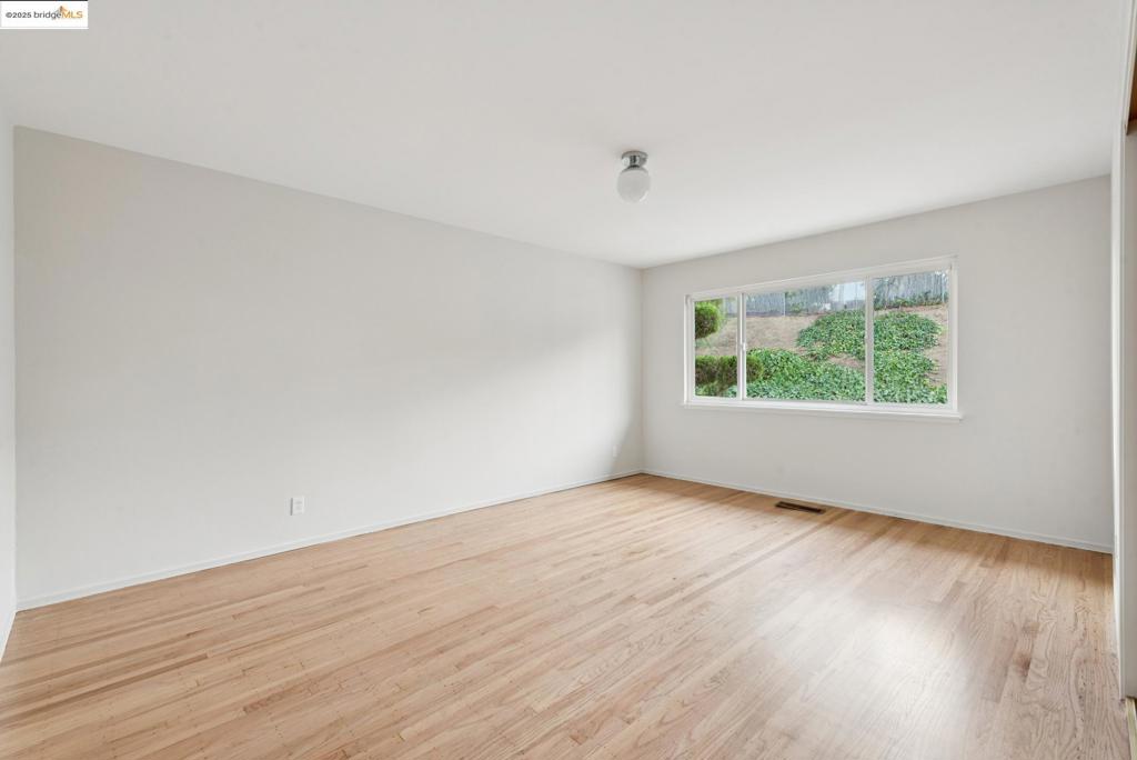 SEQUOYAH - Residential