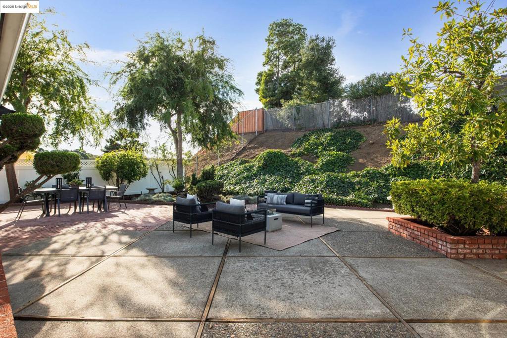 SEQUOYAH - Residential