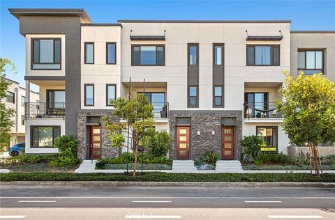 Photo of 151 Schick, Irvine, CA 92614 (MLS # OC25231254)