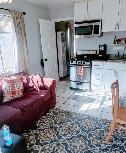 Photo of 2638 75th Ave Ave, Oakland, CA 94605 (MLS # 41133076)