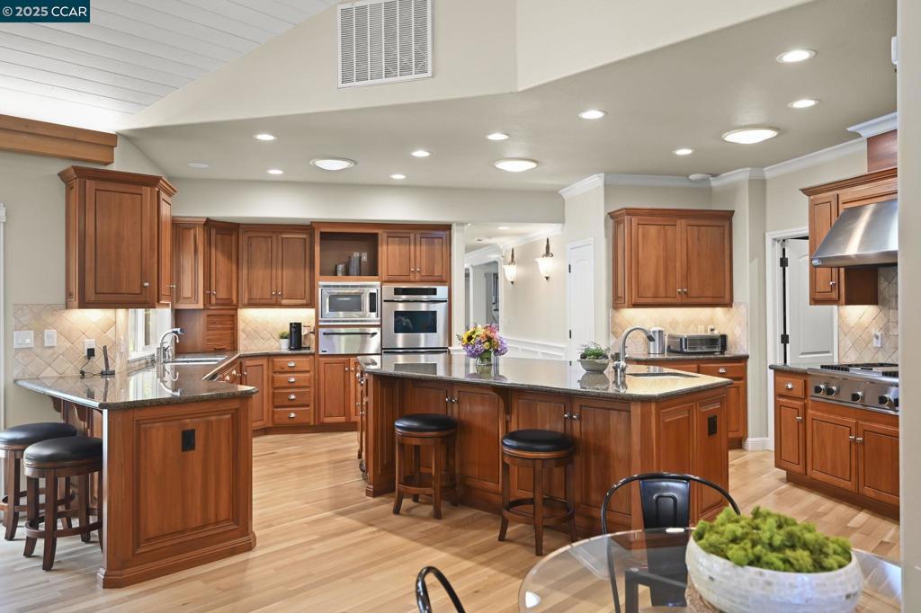 WOODCREEK - Residential