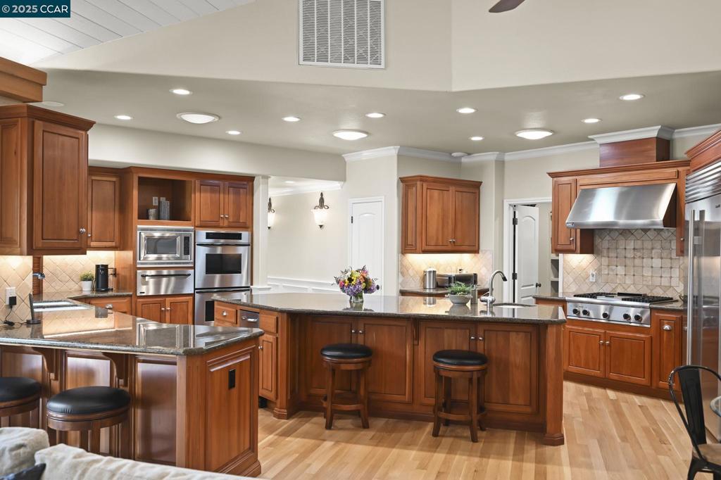 WOODCREEK - Residential