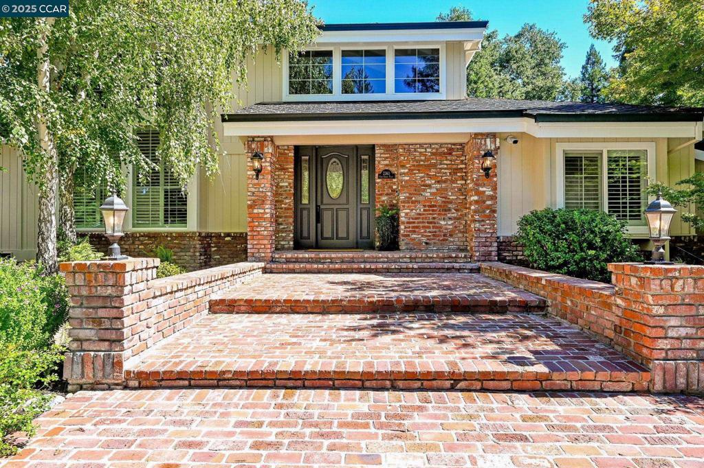WOODCREEK - Residential