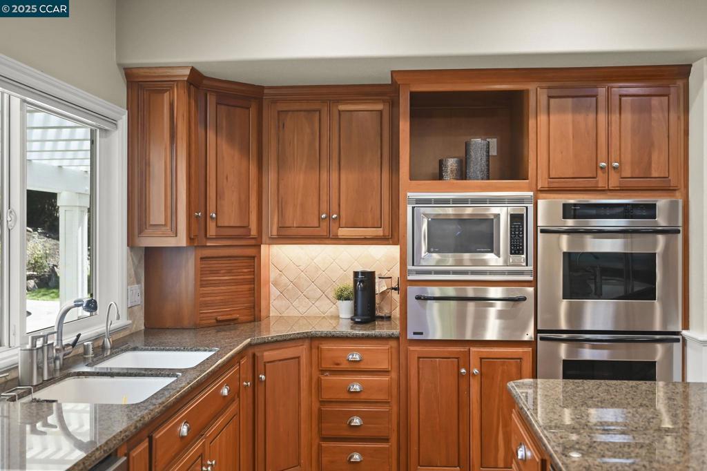 WOODCREEK - Residential