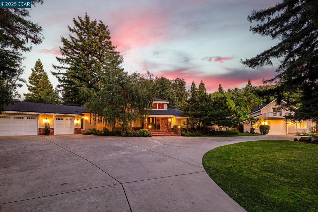 WOODCREEK - Residential