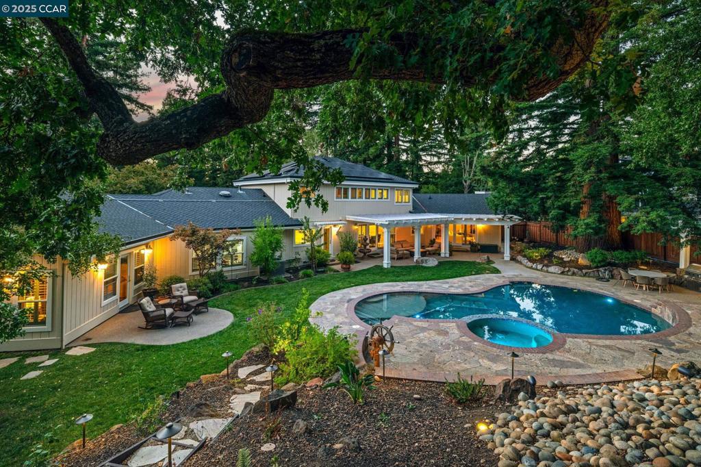 WOODCREEK - Residential