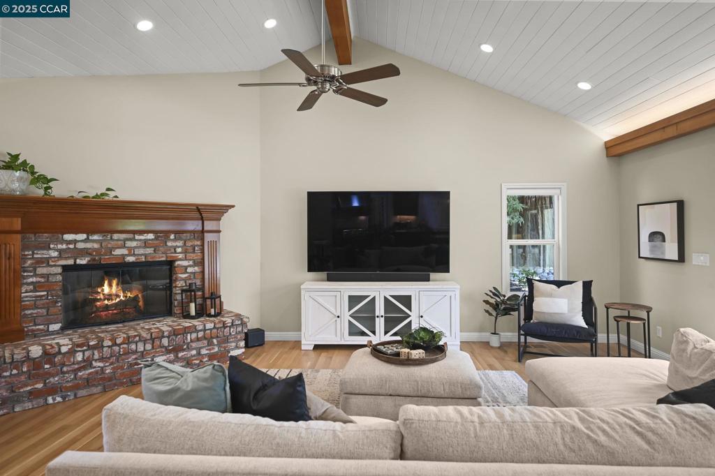 WOODCREEK - Residential
