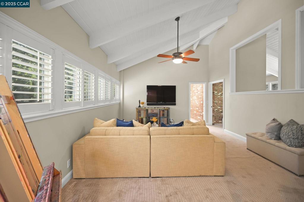 WOODCREEK - Residential