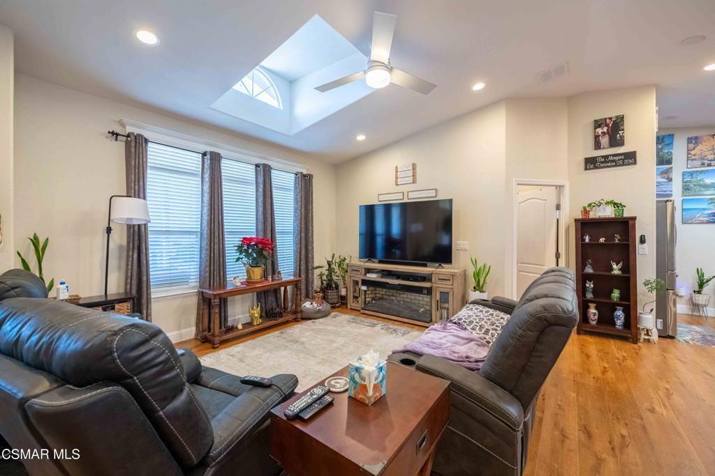 Ventu Villa Mobile Home-178 - 1000952 - Manufactured In Park