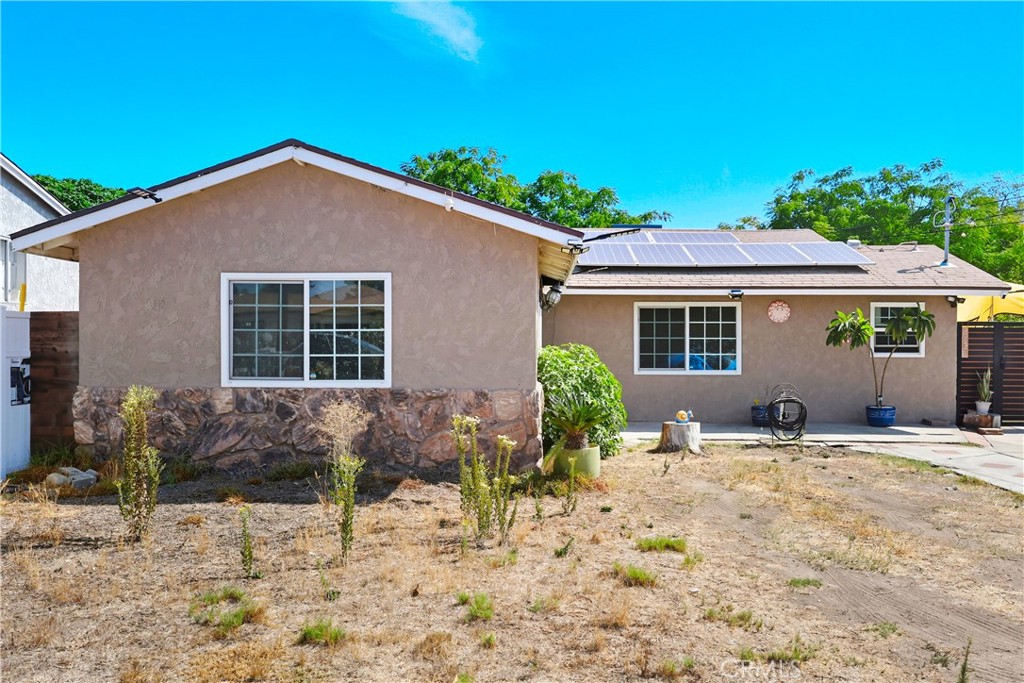 Welcome to 8621 Cypress Avenue in the heart of Fontana! Right in time for the Holiday Season, this charming home offers 3 bedrooms and 2 bathrooms with remodeled bathroom that was recently renovated. Located on a spacious 6,000 sq. ft. lot—perfect for entertaining in the summer or gathering with family during the holidays. Additional highlights include a detached Bonus Studio in the back— ideal for weekend guests, in-laws, or potential rental income. Owned solar panels—already paid off for energy savings. Prime location—walking distance to downtown Fontana and just minutes from the 15, 10, and 210 freeways. Central AC to keep you comfortable while enjoying Southern California weather year-round. This home won’t last long—call today to schedule a private showing