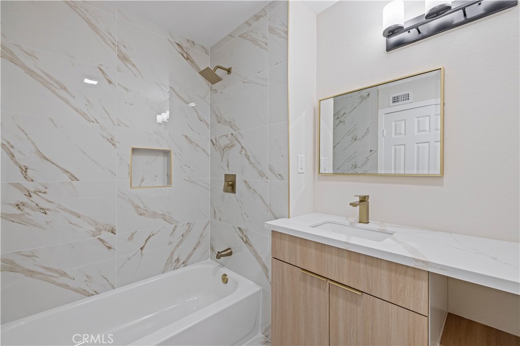 Bouquet Cyn Estates (BQCE) - Residential