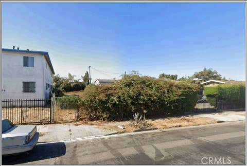 Photo of 4838 Saturn ST, Los Angeles, CA 90019 (MLS # SR26155795)