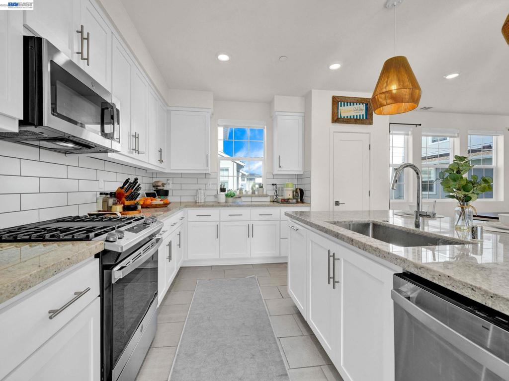 37457 Salt Grass Rd