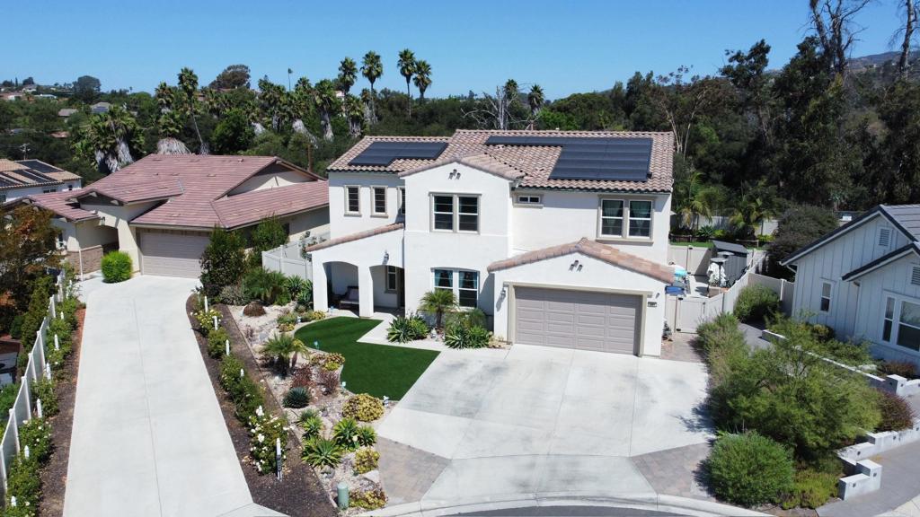 1564 Manzanita Hollow