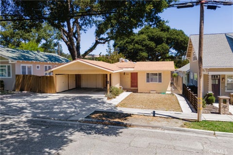 Tiny photo for 309 & 311 15th Street, Paso Robles, CA 93446 (MLS # NS25267945)