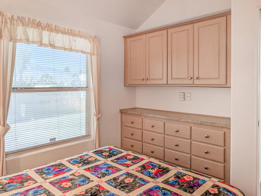 Not Applicable-1 - Manufactured In Park