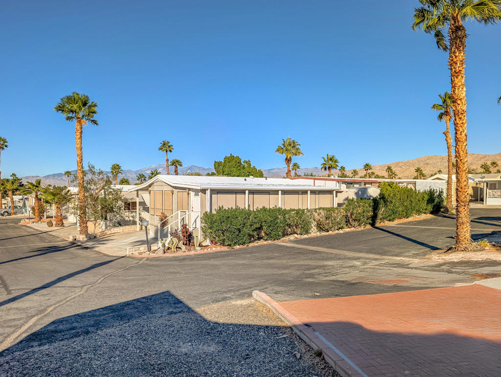 Not Applicable-1 - Manufactured In Park