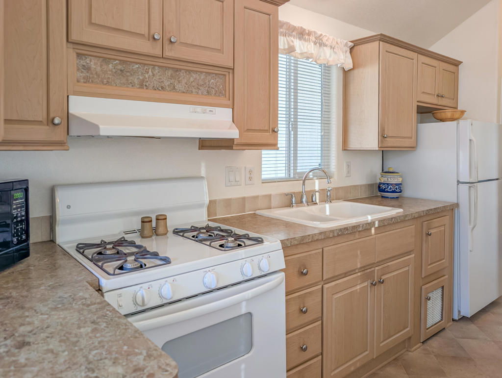 Not Applicable-1 - Manufactured In Park