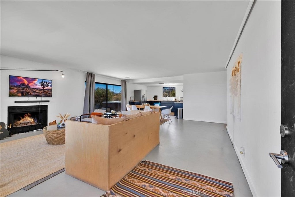 7119 Saddleback Road