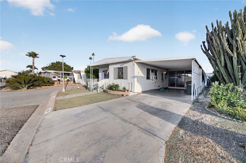 760 Santa Clara