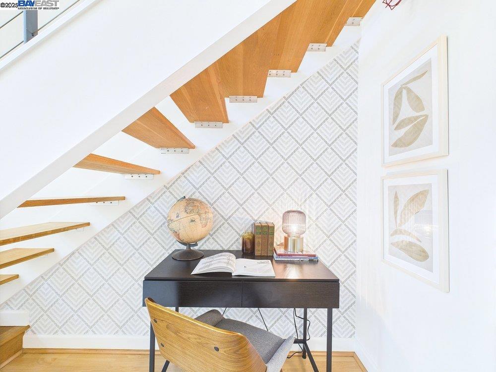 MOSSWOOD - Residential Lease