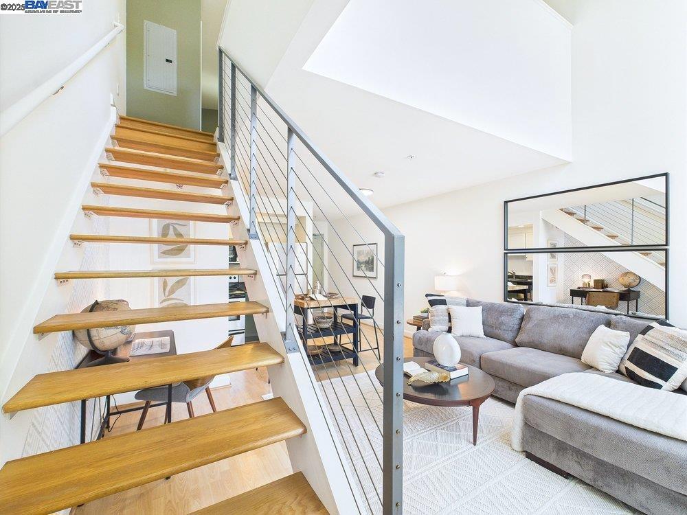 MOSSWOOD - Residential Lease