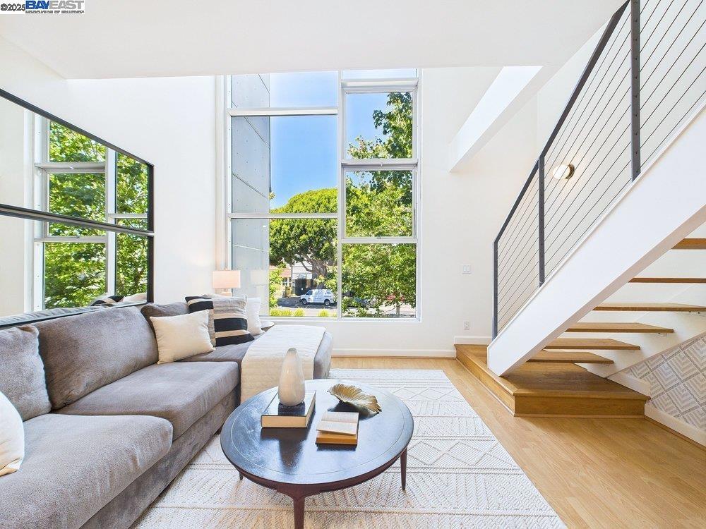 MOSSWOOD - Residential Lease