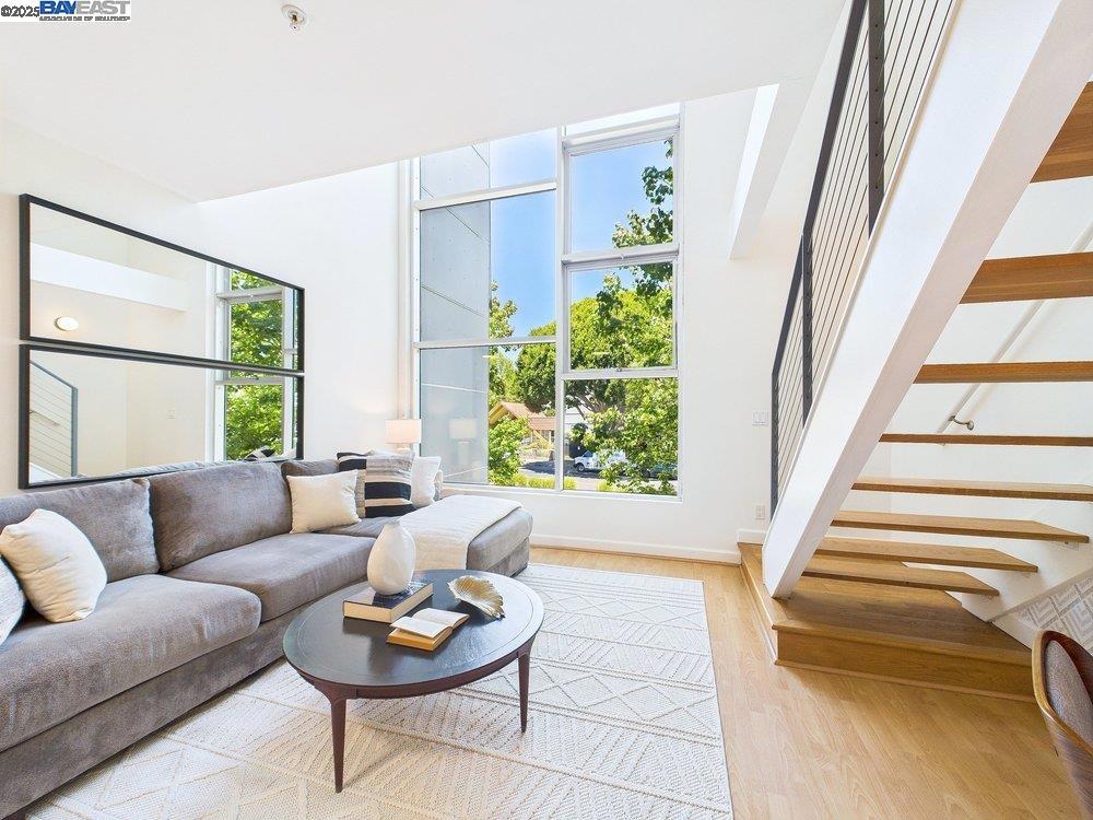 MOSSWOOD - Residential Lease