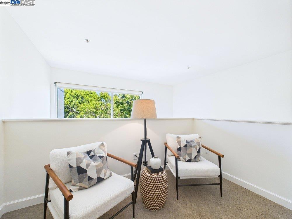 MOSSWOOD - Residential Lease