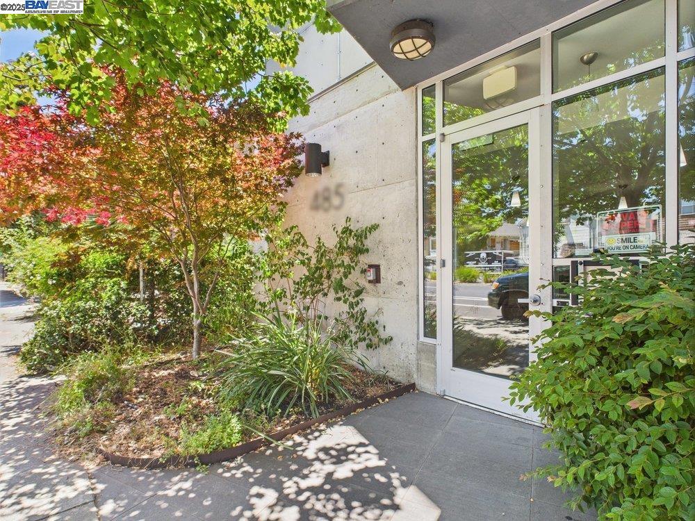 MOSSWOOD - Residential Lease