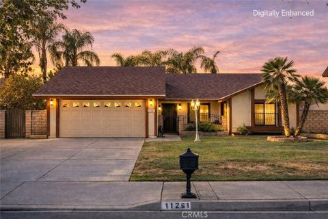 Photo of 11261 Wayfield Road, Riverside, CA 92505 (MLS # IG26083883)