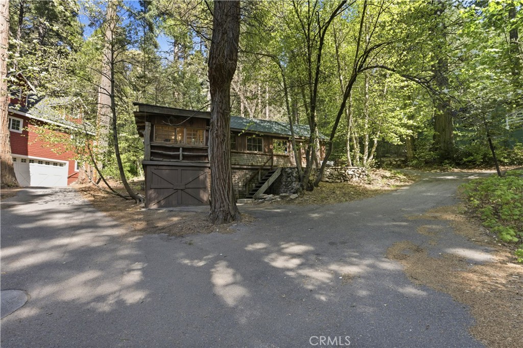815 Cottage Grove
