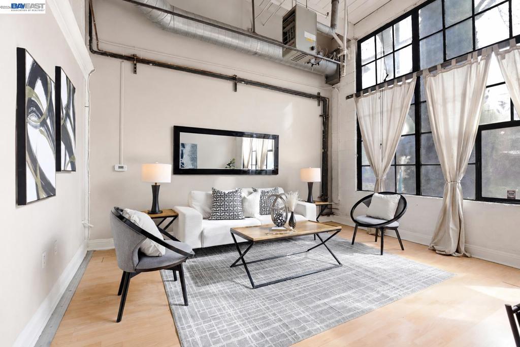 4053 Harlan St 114