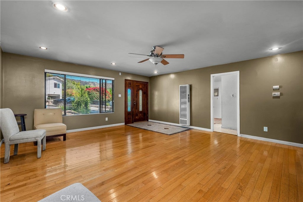 2326 Loy Lane