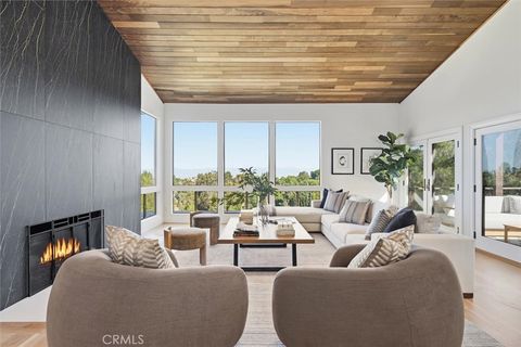 Photo of 5204 Middlecrest Road, Rancho Palos Verdes, CA 90275 (MLS # PV25252279)