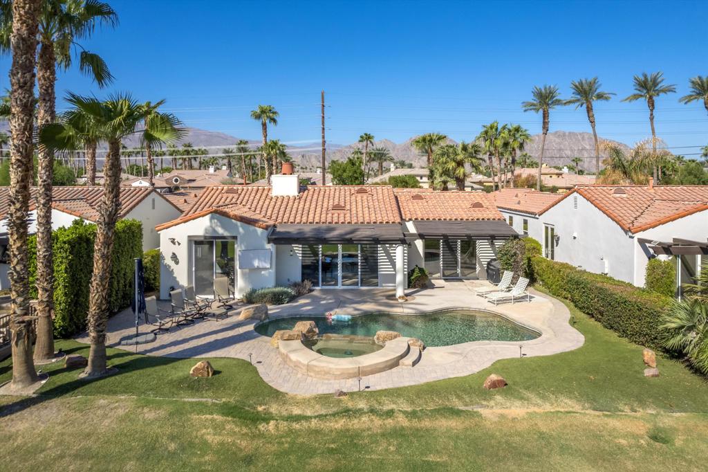 56378 Palms Drive
